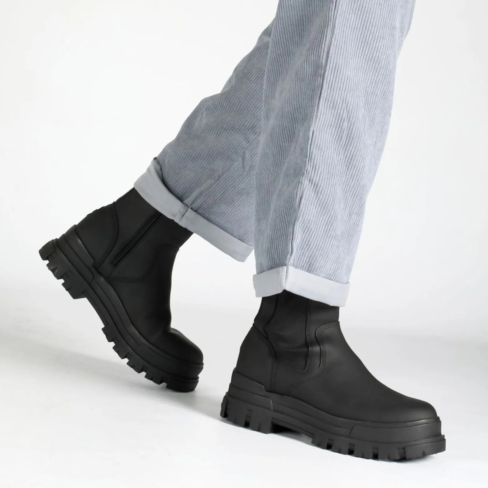 aspha_clf_rain_chelsea_hi_mens_vegan_boot_1.webp Men BUFFALO Men Shoes^Aspha Clf Rain Chelsea Hi Men'S Vegan Boot