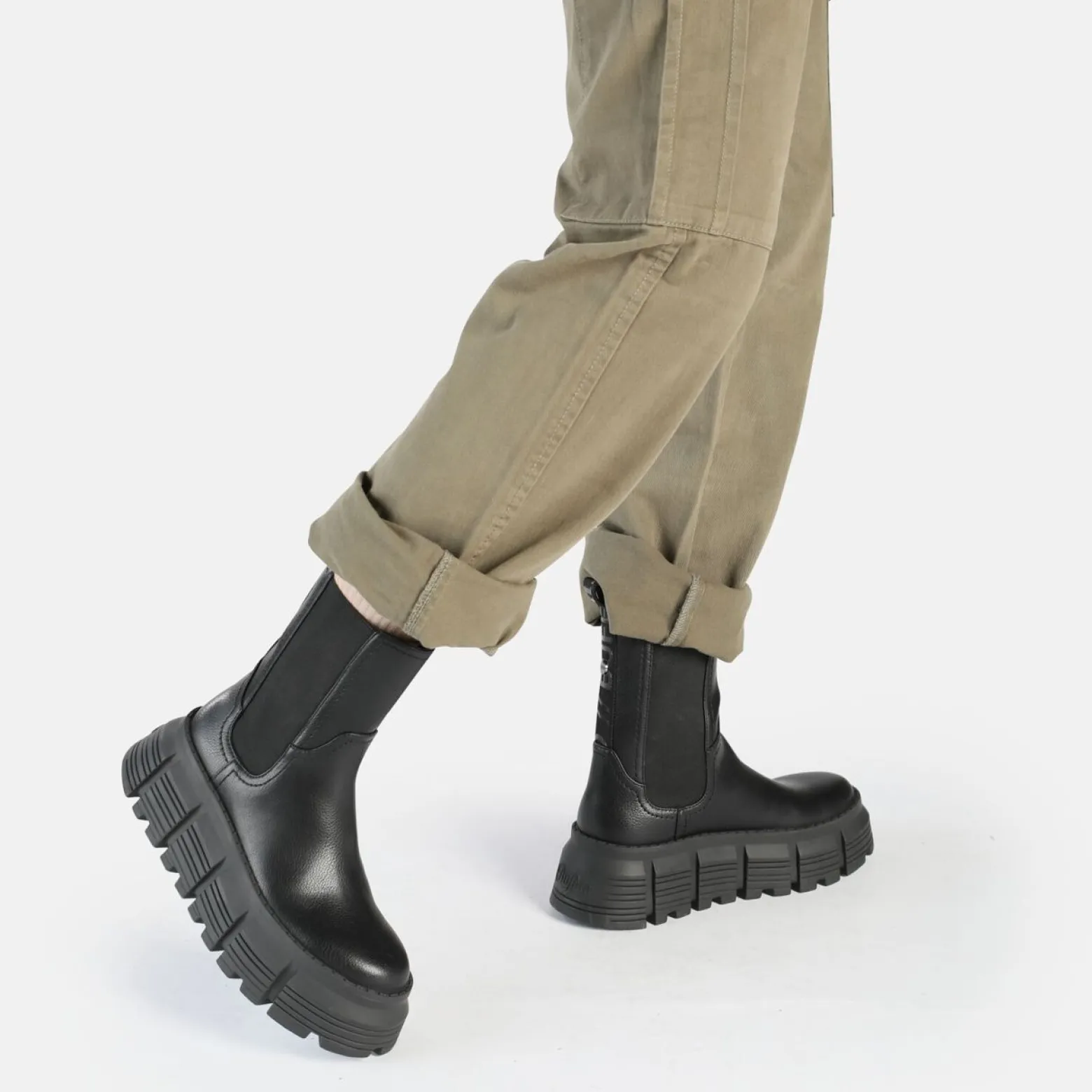 ava_chelsea_vegan_boot_1.webp Women BUFFALO Ankle Boots^Ava Chelsea Vegan Boot