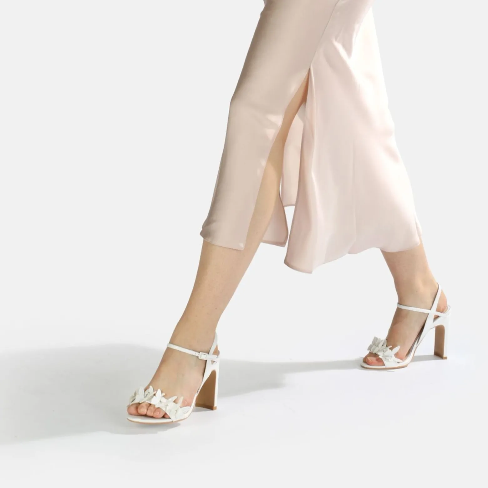 carla_butterfly_sandal_1.webp Women BUFFALO Bridal Shoes^Carla Butterfly Sandal