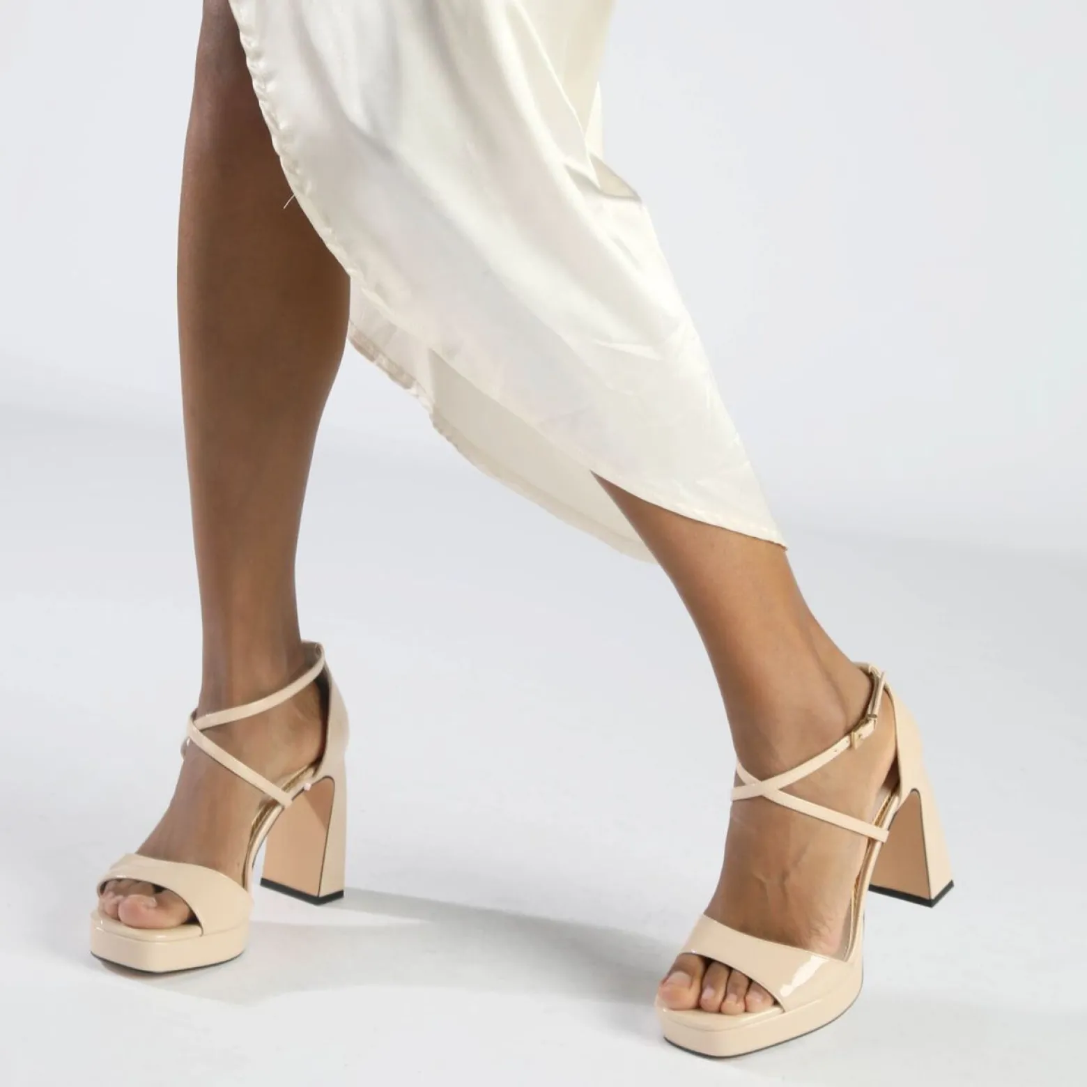 cherry_neat_heeled_sandals_vegan_1.webp Women BUFFALO Occasion Shoes^Cherry Neat Heeled Sandals Vegan