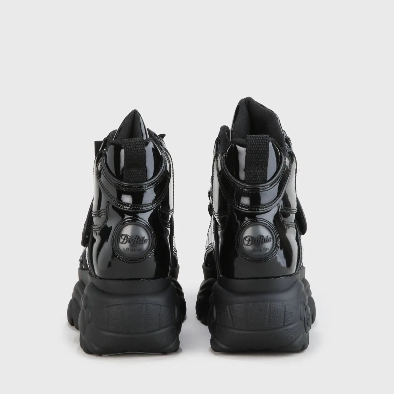 classic_sneaker_high_patent_leather_2.webp Women BUFFALO Classics^Classic Sneaker High Patent Leather