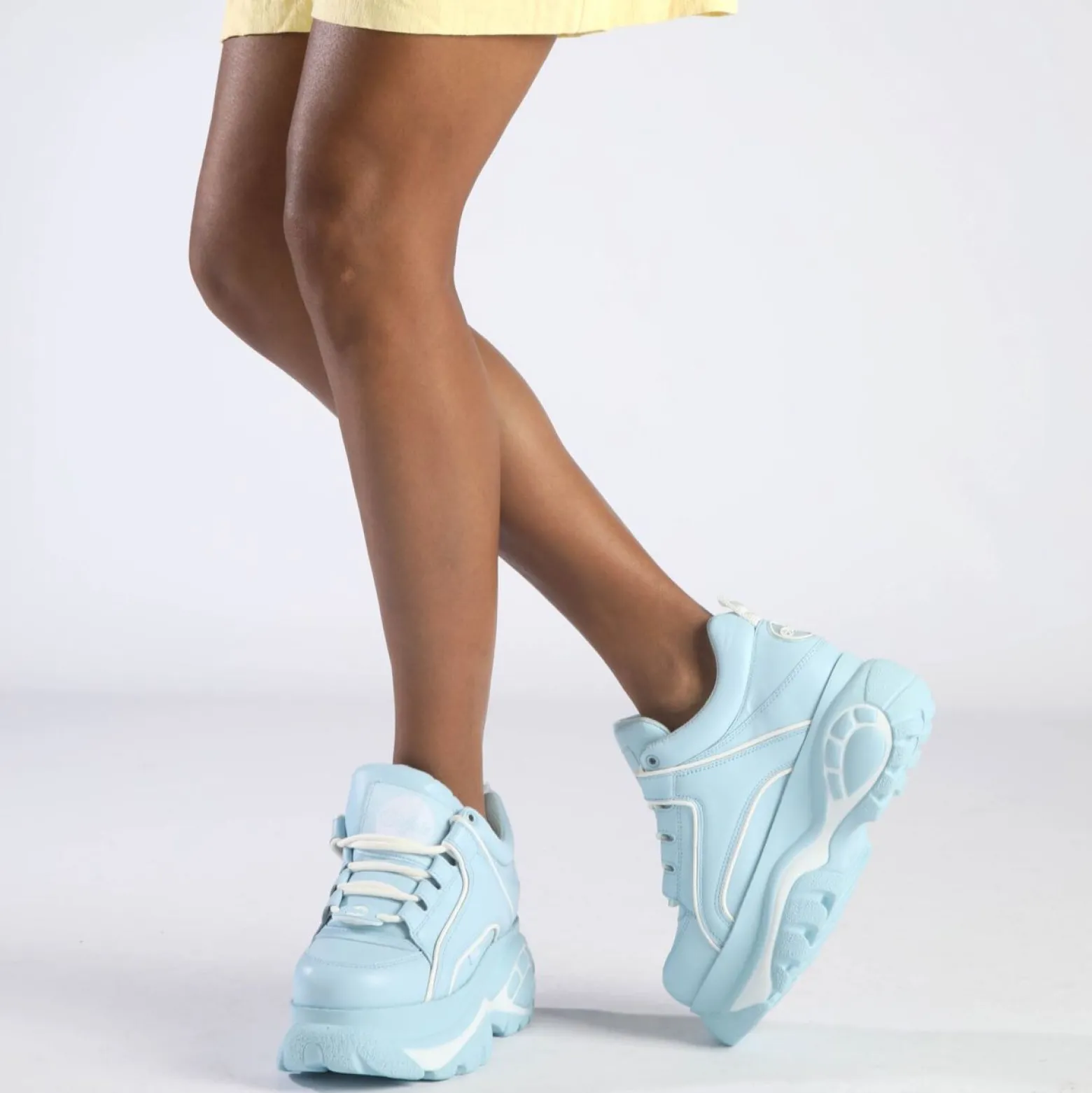classic_sneakers_low_1-4.webp Women BUFFALO Classics^Classic Sneakers Low