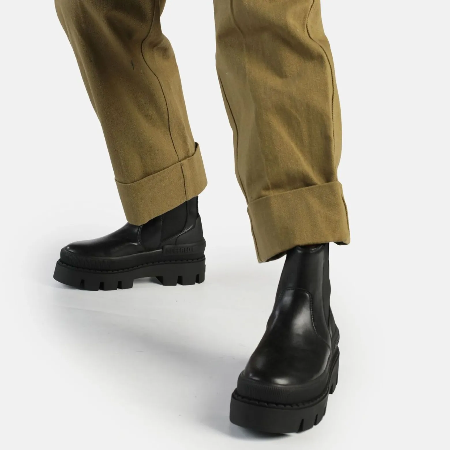 raven_chelsea_ankleboot_vegan_1-1.webp Women BUFFALO Ankle Boots^Raven Chelsea Ankle-Boot Vegan