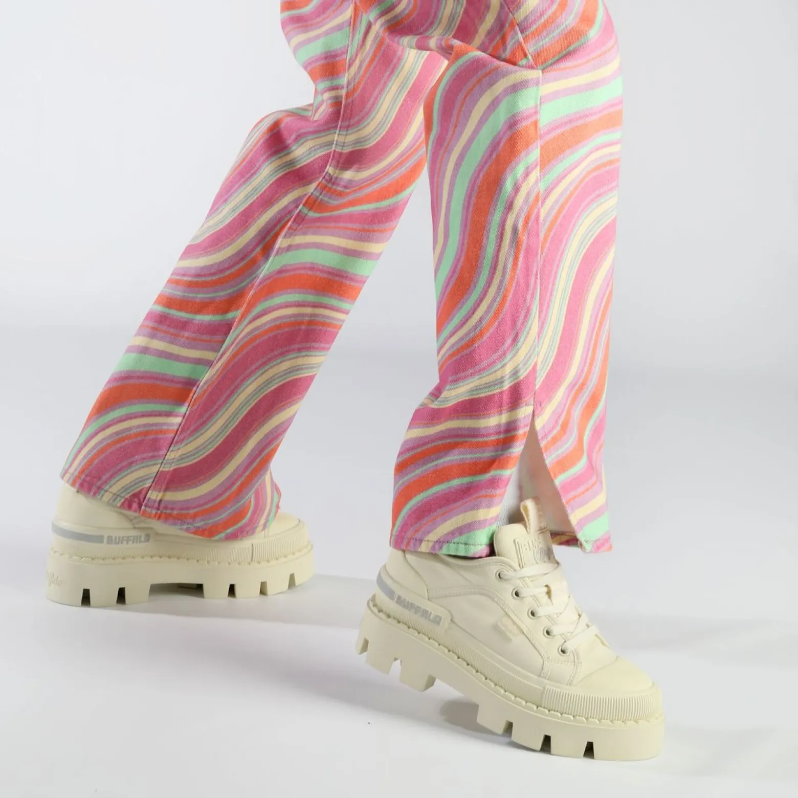 raven_lo_sneaker_low_vegan_1-1.webp Women BUFFALO Vegan Shoes^Raven Lo Sneaker Low Vegan